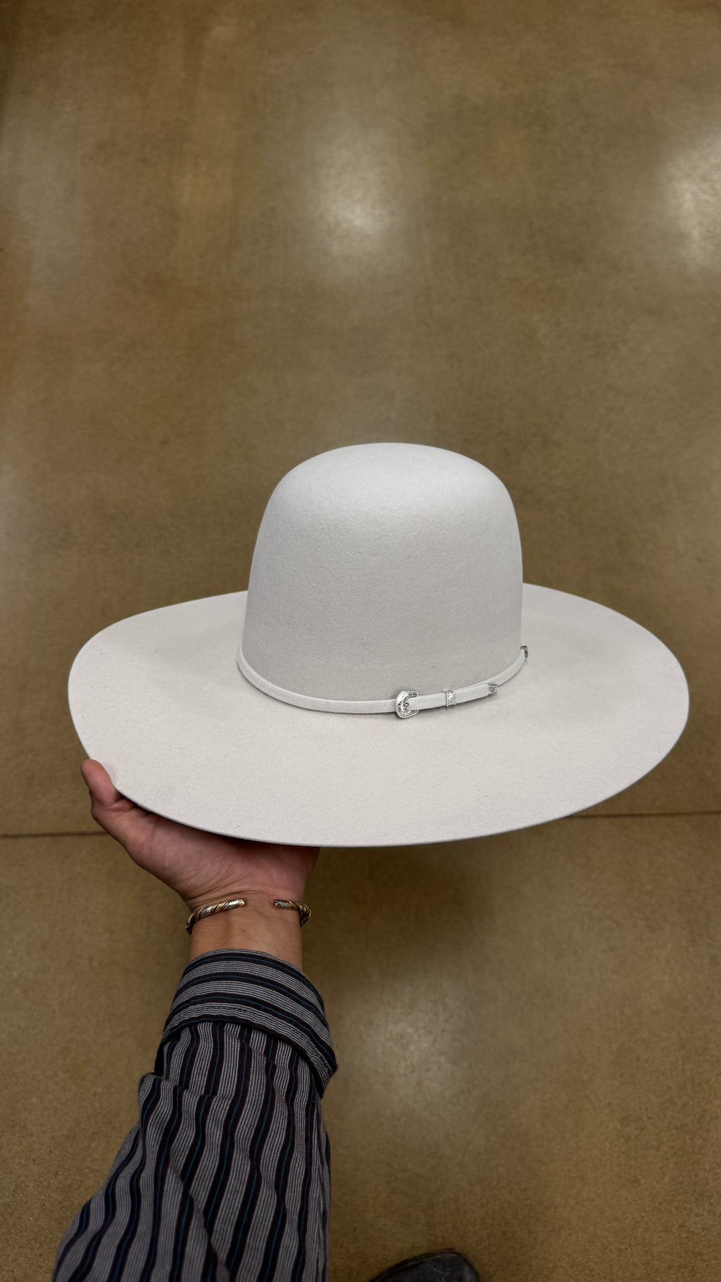 20x Tacchino Hat Co Silverbelly Felt