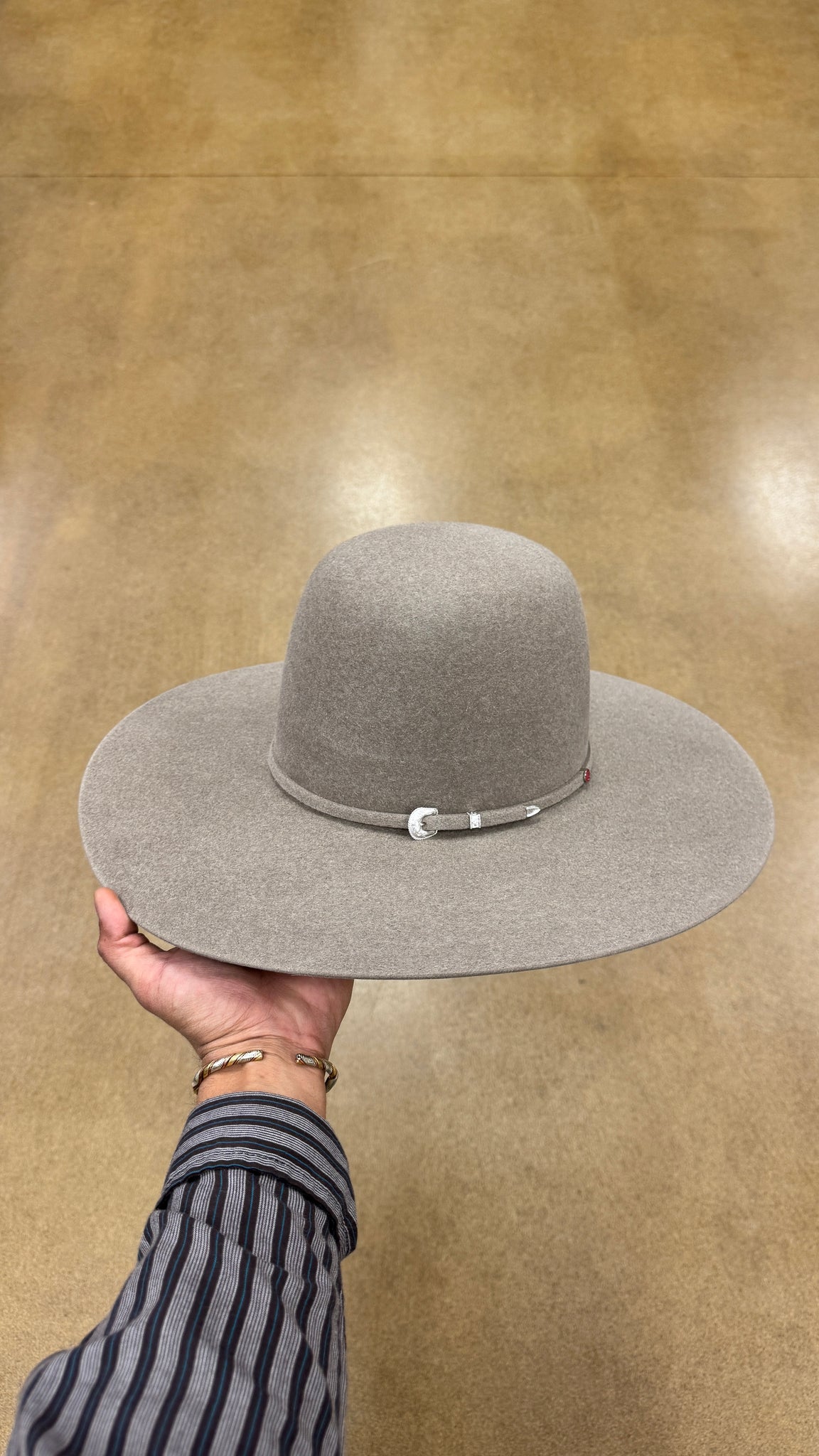 10x Natural Tacchino Hat Co Felt