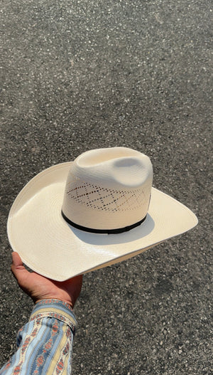 Biggar Hats Ivory Long Oval Straw